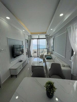 cần chuyển nhượng căn hộ cao cấp gold coast - p. lộc thọ - tt nha trang - view tầng cao