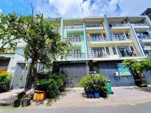 nhà 3 tầng đường tăng nhơn phú-phước long b-quận 9-ra trường cđ công thương 30m