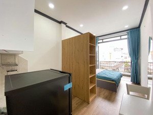 căn hộ gần nguyễn thanh tuyền full nội thất, ban công thoáng gần chợ phạm văn hai