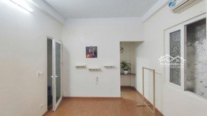 3,2tr_ phòng studio khép kín 25m2, tầng 2, full đồ, thoáng mát ngõ 230 mễ trì thượng