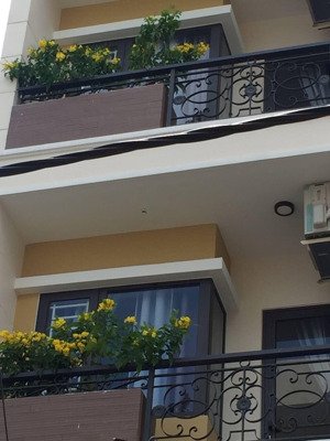 rẻ! nhà hẻm xh gần ngã tư llq-âu cơ, chợ tân bình tầng trệt trống suốt + 1 lửng+ 1 đúc giả 12tr tl