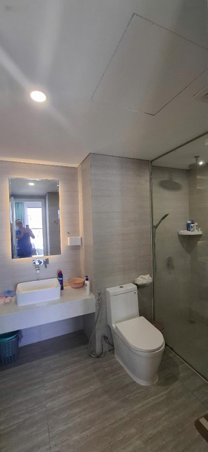 cần bán căn hộ studio marina suite nha trang