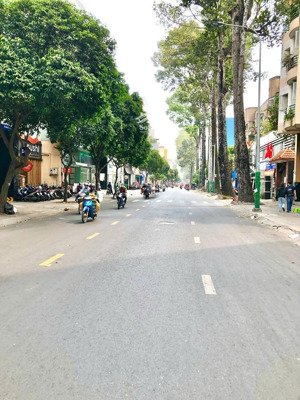cơ hội sinh lời ! bán nhà mặt tiền trần khắc chân q1 - 4x16m, 3 lầu st - giá tốt!