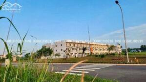 Nhà phố khu công nghiệp – Lựa chọn an toàn cho nhà đầu tư F0 | Chỉ với 360 triệu có thể sở hữu ngay !!!