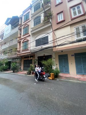 siêu phẩm vĩnh phúc 3 đình - 43m 5 tầng mt 4.5m phân lô vỉa hè đường 3 ô tô tránh kinh doanh 15.3ti