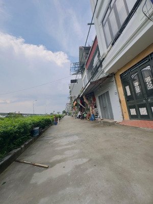 mp thuỵ phương 57m2, 1 tầng, mt 5m. ô tô tránh nhau, kd tốt. 11 tỷ