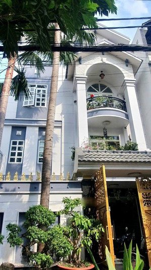 cần cho thuê villa hxh 178/3a tô hiệu, p. hiệp tân, q. tân phú gần khúc hòa bình