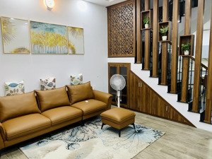 cho thuê nhà nguyên căn mới đẹp vĩnh ngọc nội thất chất lượng