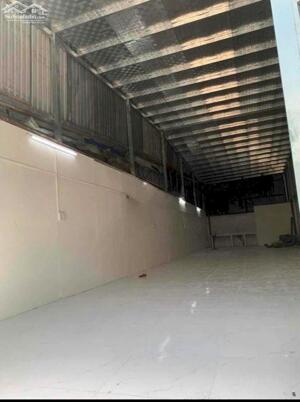 Cho thuê KHO, XƯỞNG kdc Tân Thuận ,Quận 7 dt 8x19m giá 20 triệu