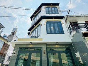 nhà đẹp góc 2 mt bán nhà trần hưng đạo,p11,q5. dt46m2 / 3,15 tỷ / sổ hồng riêng/ hđ thuê 22tr/th.