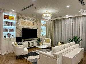 bán gấp căn hộ star tower 3pn 110m tầng trung hướng mát, sổ cầm tay nhà full nội thất, giá chỉ 7 tỷ