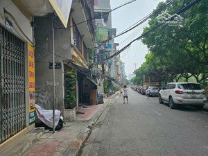 bán đất phố yết kiêu, hà đông đầu tư xây dựng, ngõ nhỏ gần phố vỉa hè ôtô tránh 35m giá có 3.9 tỷ.