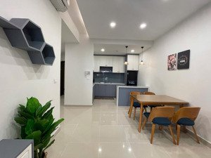 cho thuê căn hộ mới siêu đẹp cao cấp golden mansion - novaland 2pn 1wc gần sân bay q.phú nhuận 14tr