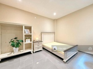chdv trung tâm thảo điền - gym - hồ bơi - thang máy - full nội thất