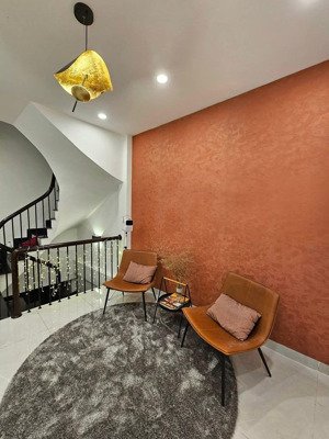bán nhà mặt phố bát khối, long biên, giá tốt 10 tỷ, 60m2, đầy đủ nội thất, gara ô tô