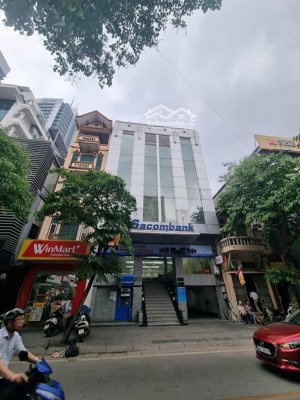 toà văn phòng mặt phố lạc long quân, tây hồ. vị trí cực đẹp và hiếm. 130m*7t, mt 8m, 66 tỷ