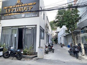 cần cho thuê phòng trọ đỗ xuân hợp giá 3,5 triệu/tháng lh: 
