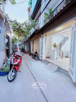 chủ gửi bán nhà q.tân phú, hẻm 79// bờ bao tân thắng, p.sơn kỳ 3,8 tỷ/32m2 1l