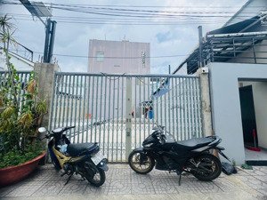 bán đất trương phước phan giáp tên lửa 4.8x15 - đường xe hơi 6m - cách mặt tiền 2 căn giá 4.7 tỷ