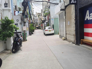 hót hót -ngang trên 5m-cung lê văn sỹ -trần quang diệu quận 3.dt:5,1x12m.cn:62m2.giá:14 tỷ.