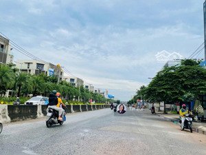 rổ hàng đất nền "giá đáy-vị trí đẹp" kdc nam long-đỗ xuân hợp. sổ riêng từng nền. đối diện global