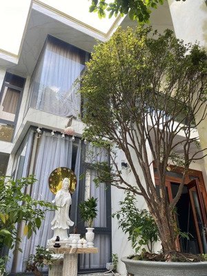 chính chủ cần bán gấp biệt thự đẹp tại đường trần não p.an khánh quận 2.dt 212m2 giá 58 tỷ