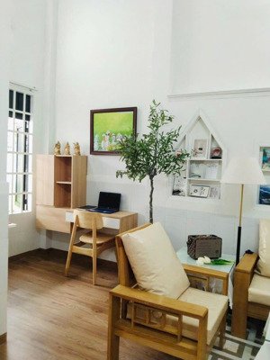 nhà riêng ngày trung tâm phường phú hoà, tdm, bd. gần trường học dt 4x16m full nội thất giá rẻ