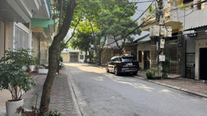 giá hiếm khó tìm -chỉ 5.99 tỷ 5 tầng x 38m ( còn tl) có nhà dân xây phố trạm