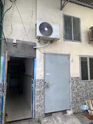 kẹt tiền cần bán gấp nhà cấp 3 đang khai thác cho thuê tiện sửa chữa hoặc xây mới nguyễn xí,p.13