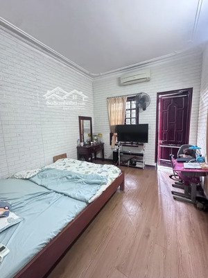 chính chủ bán nhà căn góc, ngõ rộng, cửa 2 mặt, 129 nguyễn trãi, thanh xuân. 39m2 x 4t. 7,5 tỷ.