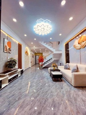 bán nhà riêng đường quang trung, p.10, q.gò vấp dt 65,4 m2 giá 2 tỷ 190