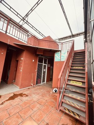 chính chủ cho thuê rooftop 250m2 (tầng 3) mặt tiền 110 trần não, p. an khánh, q2, 