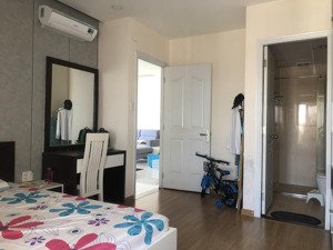 bán căn hộ the monarchy a tầng cao đầy đủ nội thất diện tích 60m2 giá 3.3 tỷ thương lượng