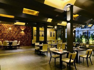 bán nhà 4 tầng - ngay trung tâm p. bến thành có thang máy, mặt tiền lê thị riêng, ngang khủng 8 m