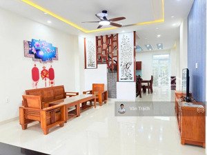 2 căn nhà kđt hà quang 1 phước hải nha trang đã có sổ đối diện công viên mua ở ngay