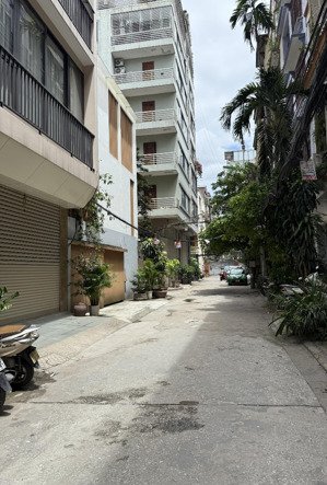 khu phân lô ô tô tránh đỗ phố hoàng cầu - 7 tầng thang máy - kinh doanh