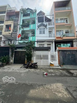 giảm còn 11,8tỷ, nhà hẻm 10m kinh doanh gần chợ hạnh thông tây, p11, gò vấp. dt 4,5x17m, 4 tấm