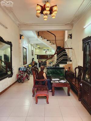 Bán nhà ngõ 107 Nguyễn Chí Thanh, 70m2, lô góc, 11.8 tỷ
