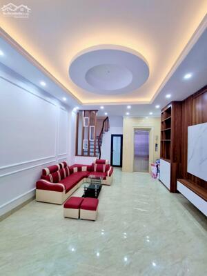 BÁN NHÀ GẦN PHỐ HÀO NAM – ĐỐNG ĐA, NGÕ THÔNG, 7 TẦNG THANG MÁY GARA Ô TÔ, KD VĂN PHÒNG.