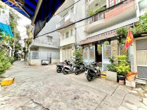 CÔ GIANG - P.2 - PHÚ NHUẬN - 101m2 - NGANG 5,6 x 18M - 5 TẦNG ĐÚC - HẺM XE HƠI - GIÁ: 15,5 TỶ