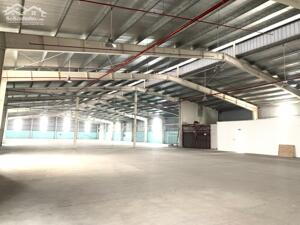 Cho thuê nhà xưởng trong KCN Đại Đồng, Dt 4000m2,PCCC tự động . LH 0988 457 392
