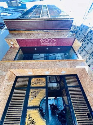 trung tâm mỹ đình quá hợp lý để đầu tư lướt sóng hoặc giữ tiền chỉ có 180tr/m đã có tòa nhà 120m