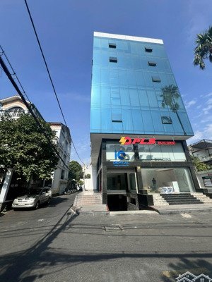 bán toà nhà mặt tiền cộng hoà, tân bình-diện tích: 9x30 - hầm + 6 tầng-hđt: 270tr/tháng - giá: 46tỷ
