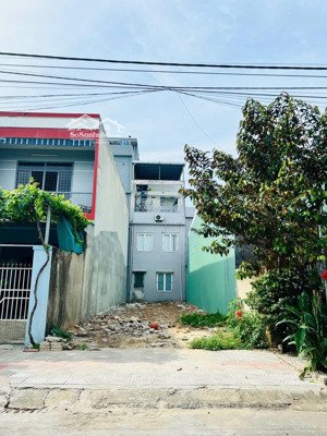 võ quảng (5m5) lề 3m. hoà xuân cẩm lệ. lô đất lên số nhà 29 hướng tây bắc dt: 100m2. giá: 3 tỷ 85