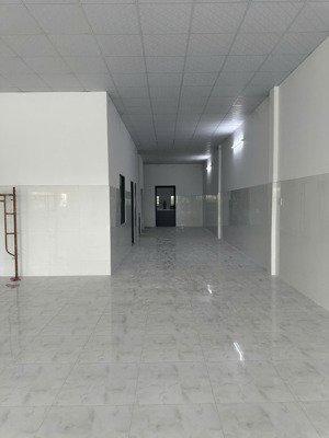 cần bán gấp kho 461m2 ở 499 lê minh xuân, huyện bình chánh, tp. hcm