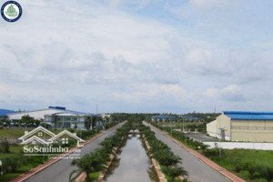 cần chuyển nhượng 26.000m2 (2ha6). đất sxkd 2 mặt tiền đã đóng thuế 1 lần