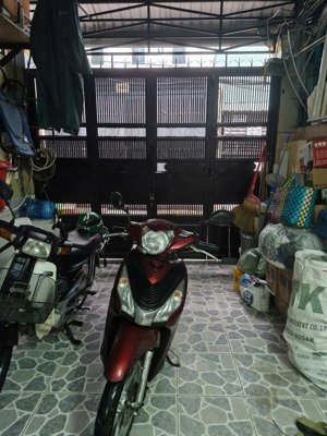 cho thuê nhà nguyên căn đường nguyễn du đoạn gần đoạn phan văn trị p7, 1 lầu, 3pn