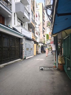 cho thuê nhà hẻm 40/ trần quang diệu p14 quận 3. hẻm xe tải 5m, ngay phố kd thời trang.