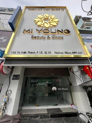 cho thuê nhà mt 136 tô hiên thành phường 12 quận 10 dt: 4.5x22m 1 trệt 2 lầu sân thượng