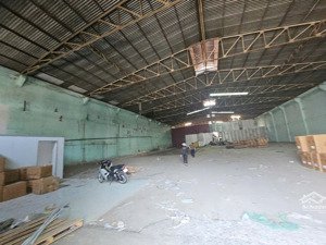 cho thuê nhà xưởng 2.000m2,tỉnh lộ 10, bình tân, giá thuê : 110 triệu/tháng, bình điện 400kva